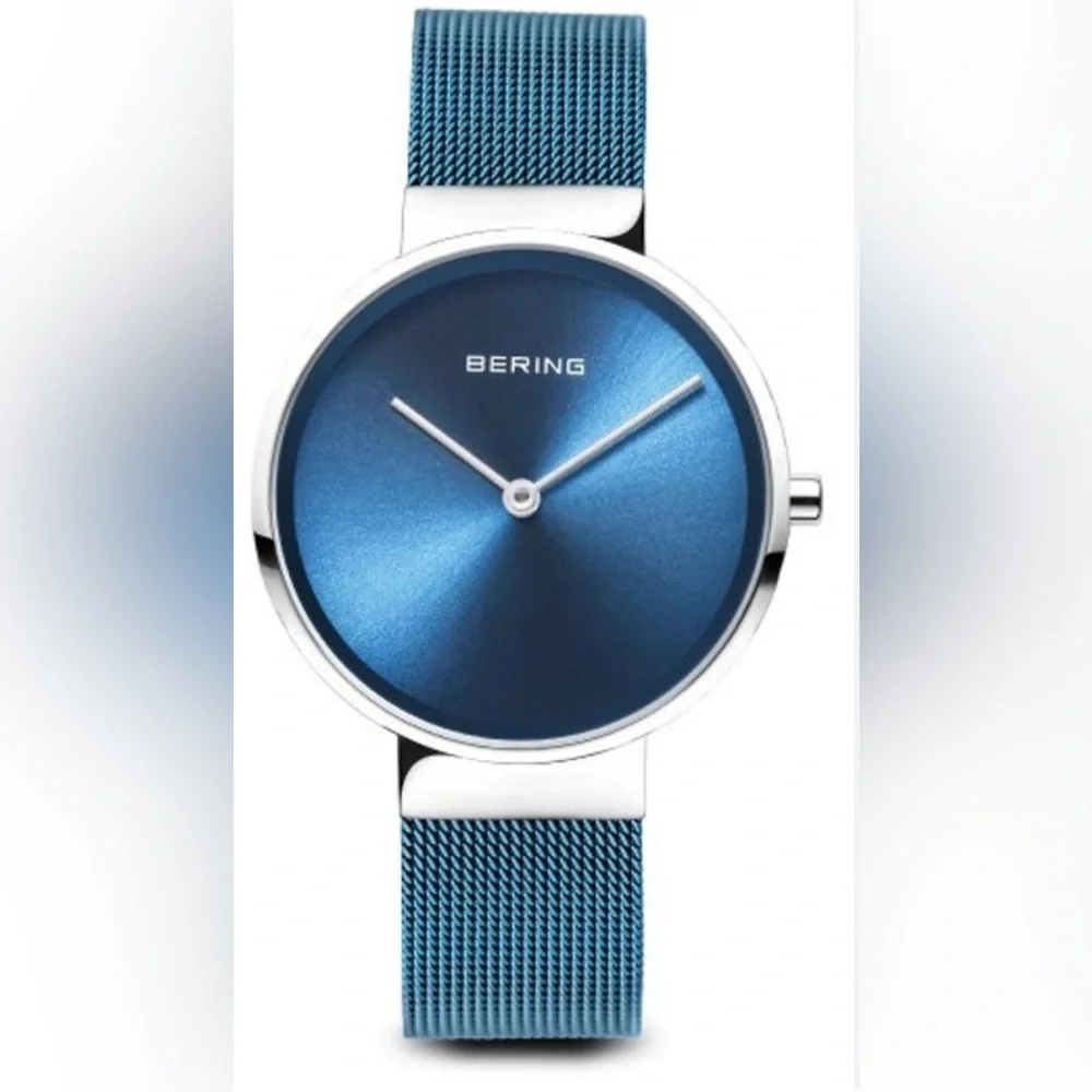 Bering Unisex Luxury Watch Blue Mesh Stainless Adjustable Bracelet Blue Dial NIB